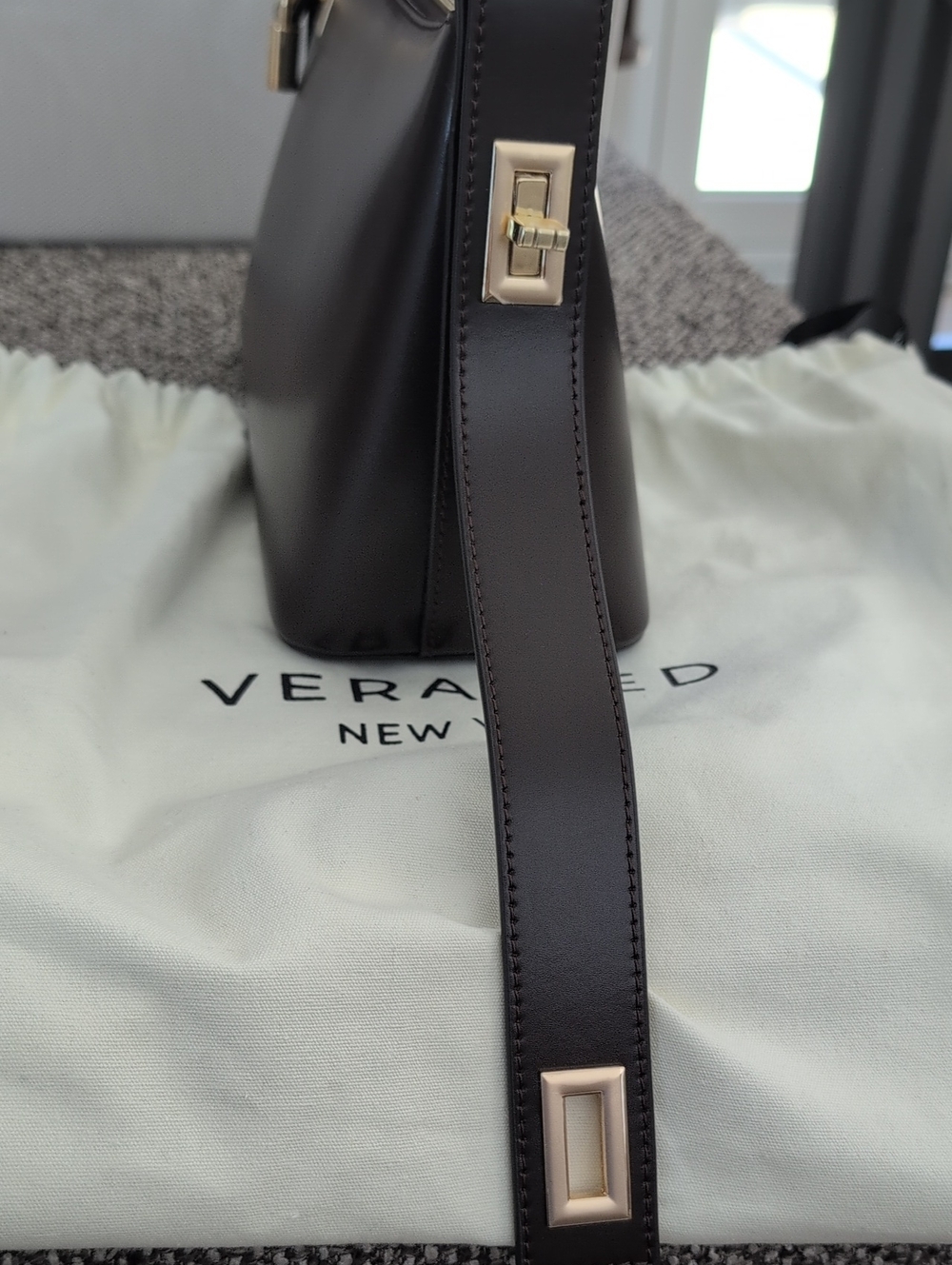 VERAFIED HOBO BAG Pictures Added! - Picture 7 of 7